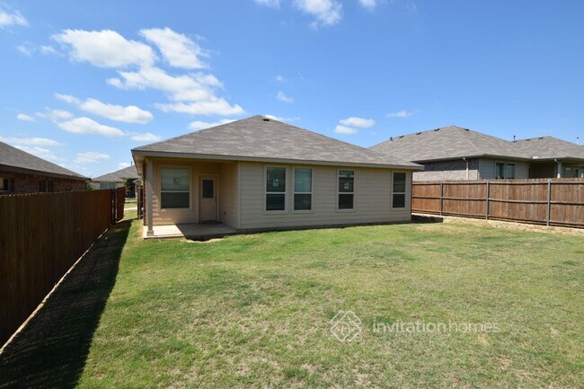 Building Photo - 2357 Briscoe Rnch Dr