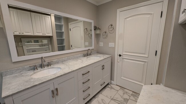 Building Photo - Coming Soon!  Beautifully Updated Three-be...