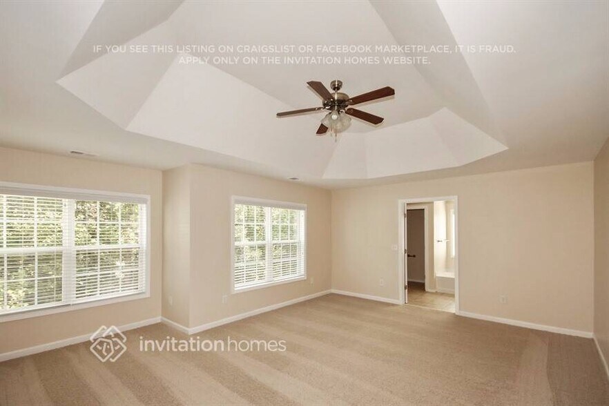 Building Photo - 6323 Rooks Pass SE