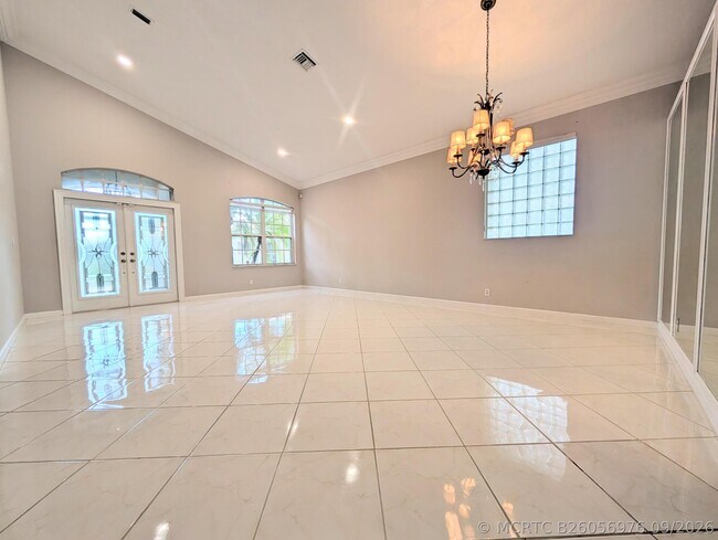 Building Photo - 7628 Eagle Point Dr