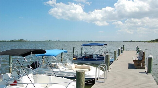 Building Photo - 2 BR Condo w/ Community Pool-  Monthly Rental available JAN 2026 - MAR 31, 2026