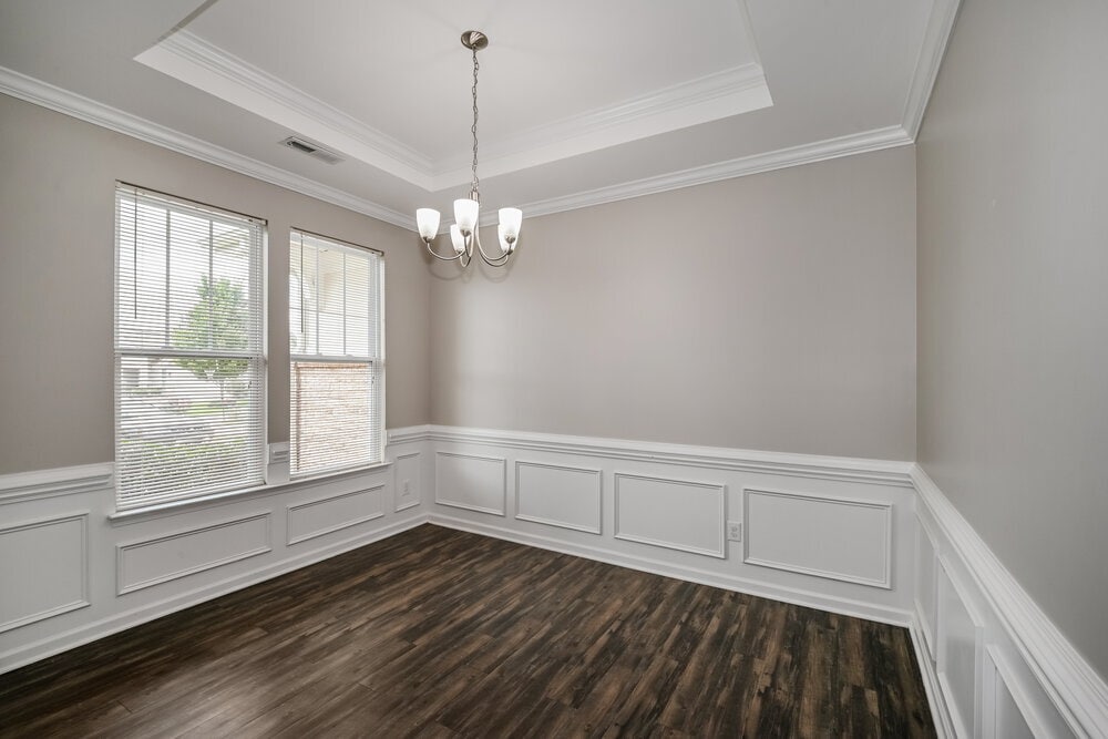 Building Photo - 1326 Aurora Ct
