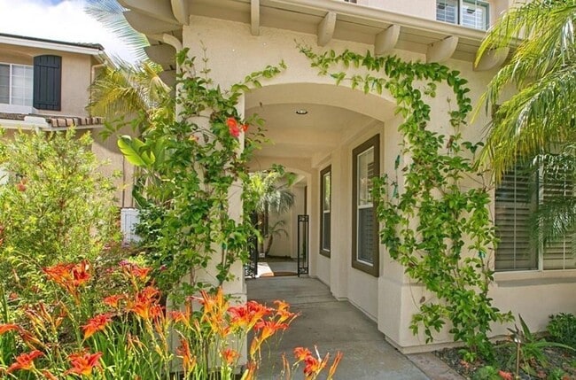 Building Photo - Stunning La Costa Valley Furnished Home