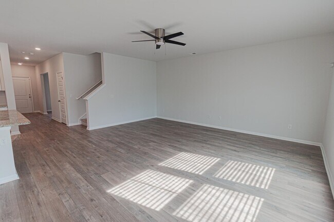 Building Photo - 780 Dusty Pine Way