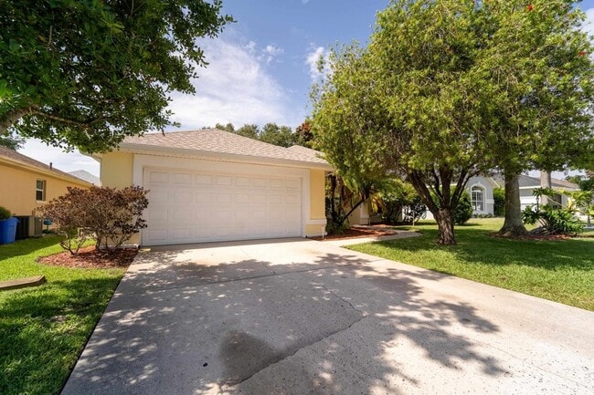 Building Photo - 957 Windward Way