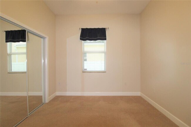 Building Photo - 2278 Tami Sola St