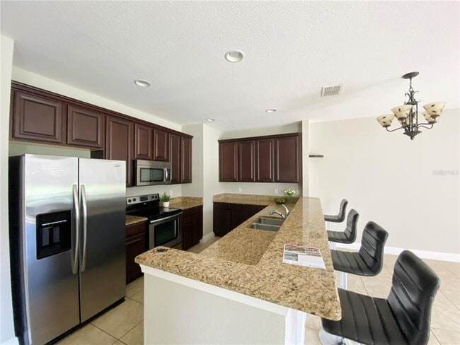 Building Photo - 8065 Prestbury Dr