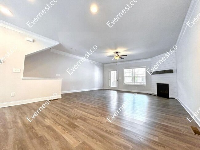 Building Photo - 428 Stovall Pl