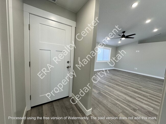 Building Photo - 3981 N Hawks Landing Loop