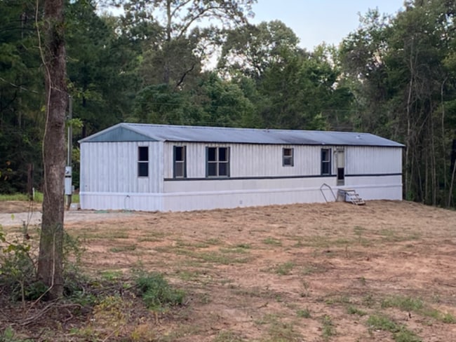 Building Photo - 319 Connie Walters Rd