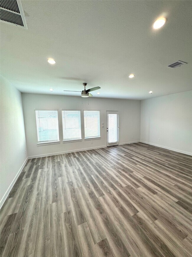 Building Photo - 2808 Lisburn Ter Ln