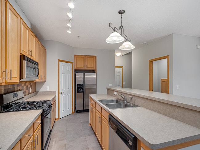 Building Photo - 2445 119th Ct NE