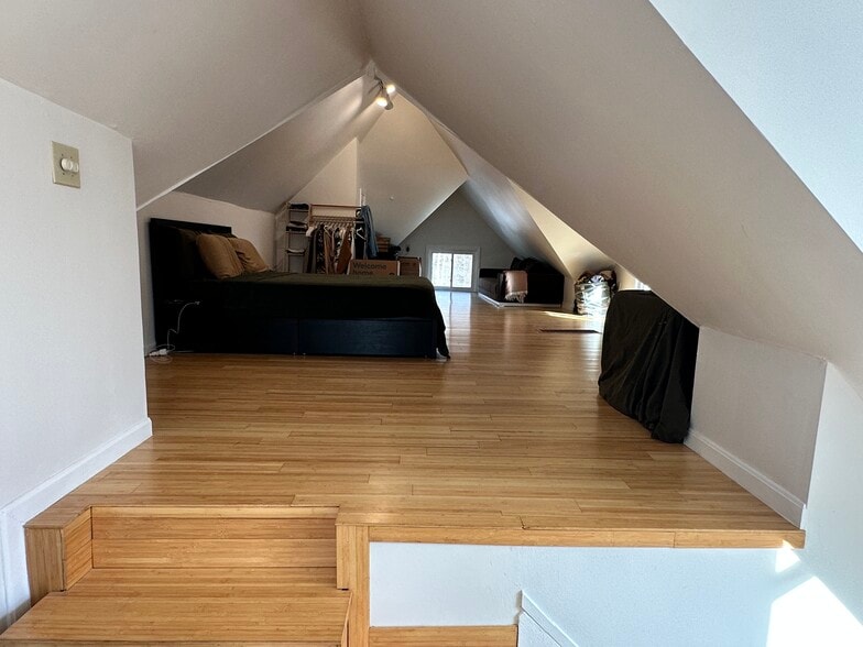 3rd Floor Bedroom - 1781 William Howard Taft Rd