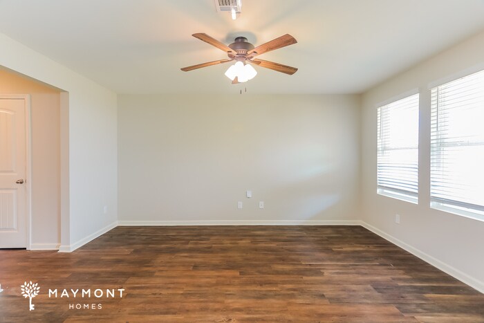 Building Photo - 145 Bay Magnolia Way