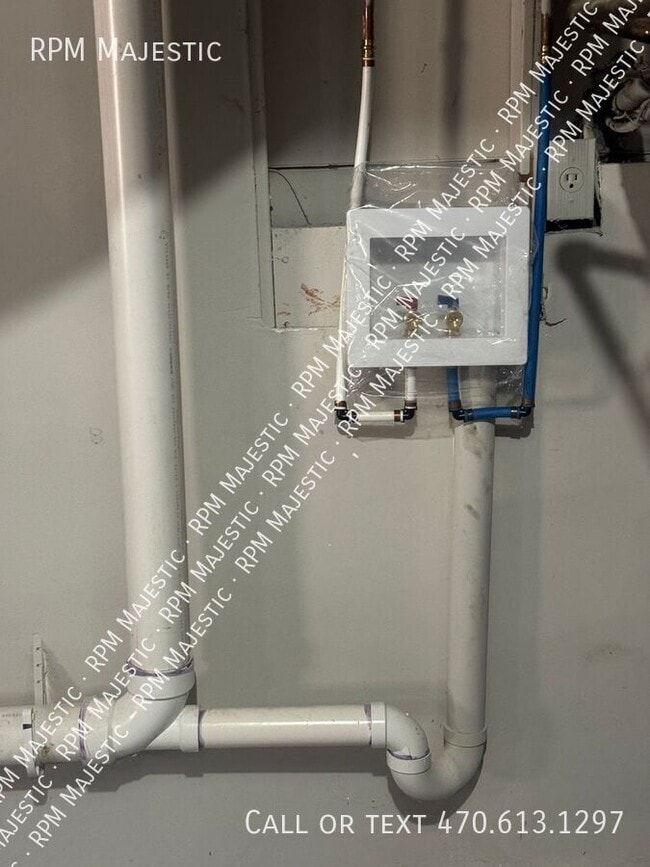 Building Photo - 609 Mt Vista Ct