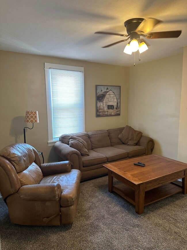 Building Photo - 79 Lynwood Ave