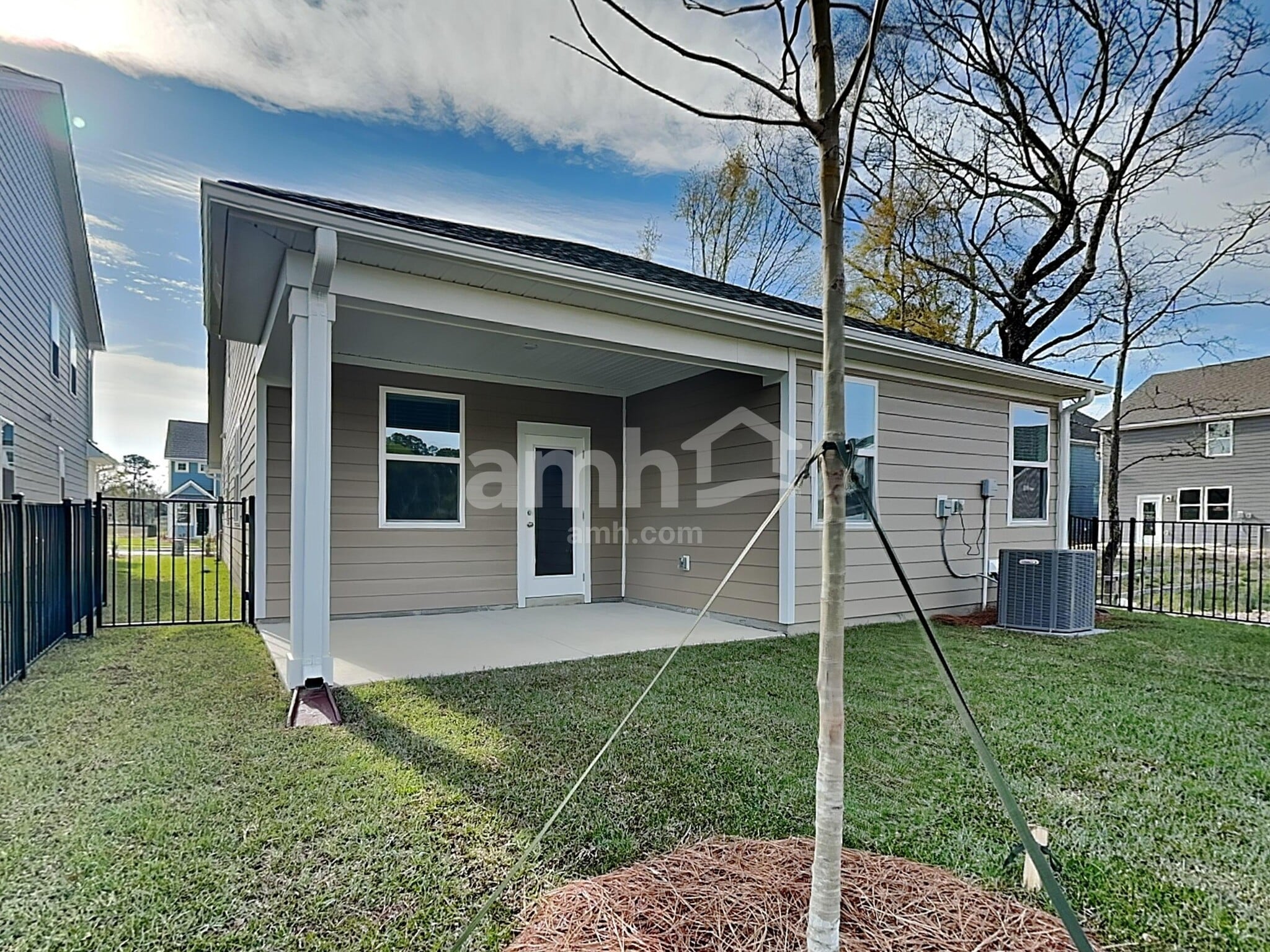 Building Photo - 168 Portside Pk Dr