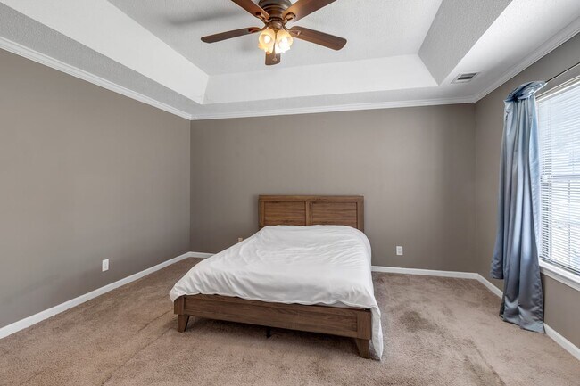 Building Photo - 307 Coffee Bluff Villa Rd