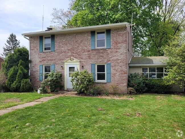 Building Photo - 1514 Terrill Rd