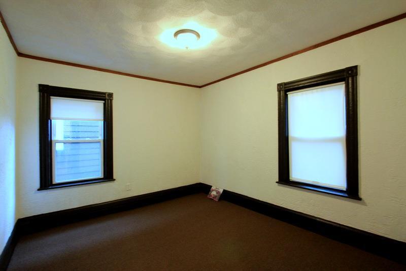 Building Photo - 53 Hinckley St