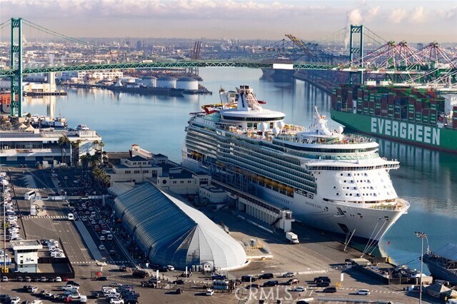 Building Photo - 511 S Harbor Blvd