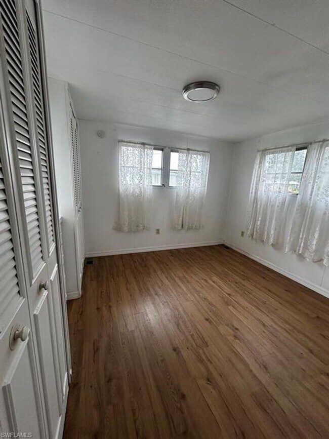 Building Photo - **FIRST MONTHS RENT FREE** 2 Bedroom Mobile home with Spacious yard!