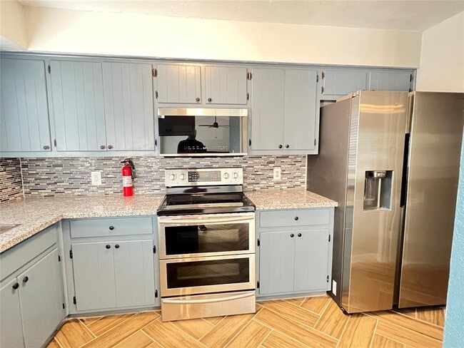 Building Photo - 1419 Hyridge Cir