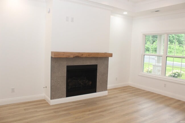 Building Photo - 1222 Esther Hills Lane