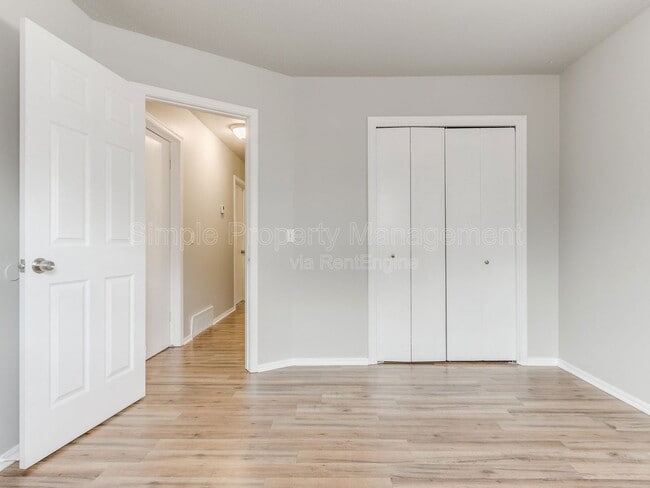 Building Photo - 7432 NW 27th St