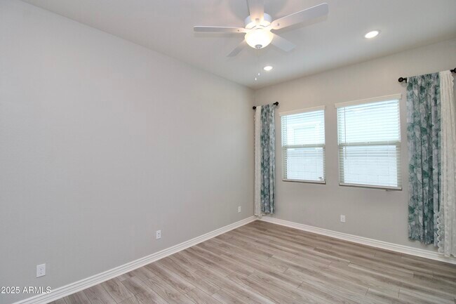 Building Photo - 15078 W Roosevelt St