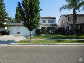 Building Photo - 3232 W Flagstaff Ave