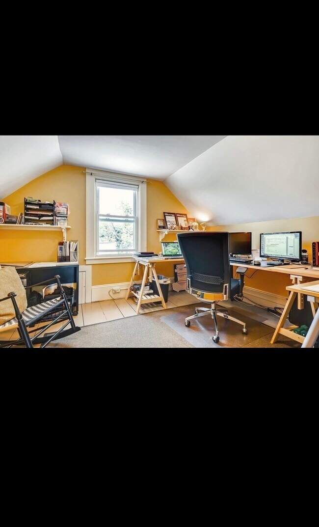 Bedroom - 79 Highland St