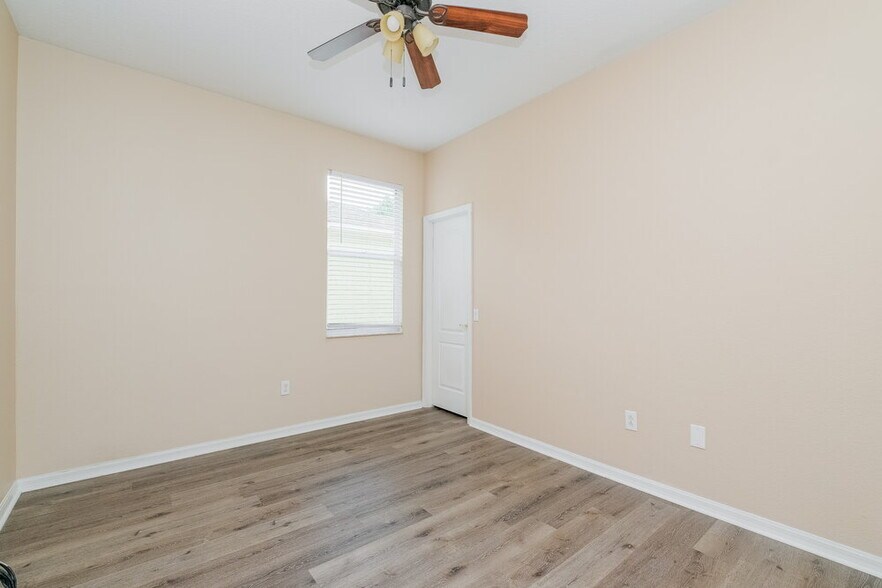 Building Photo - 25402 7 Rivers Cir