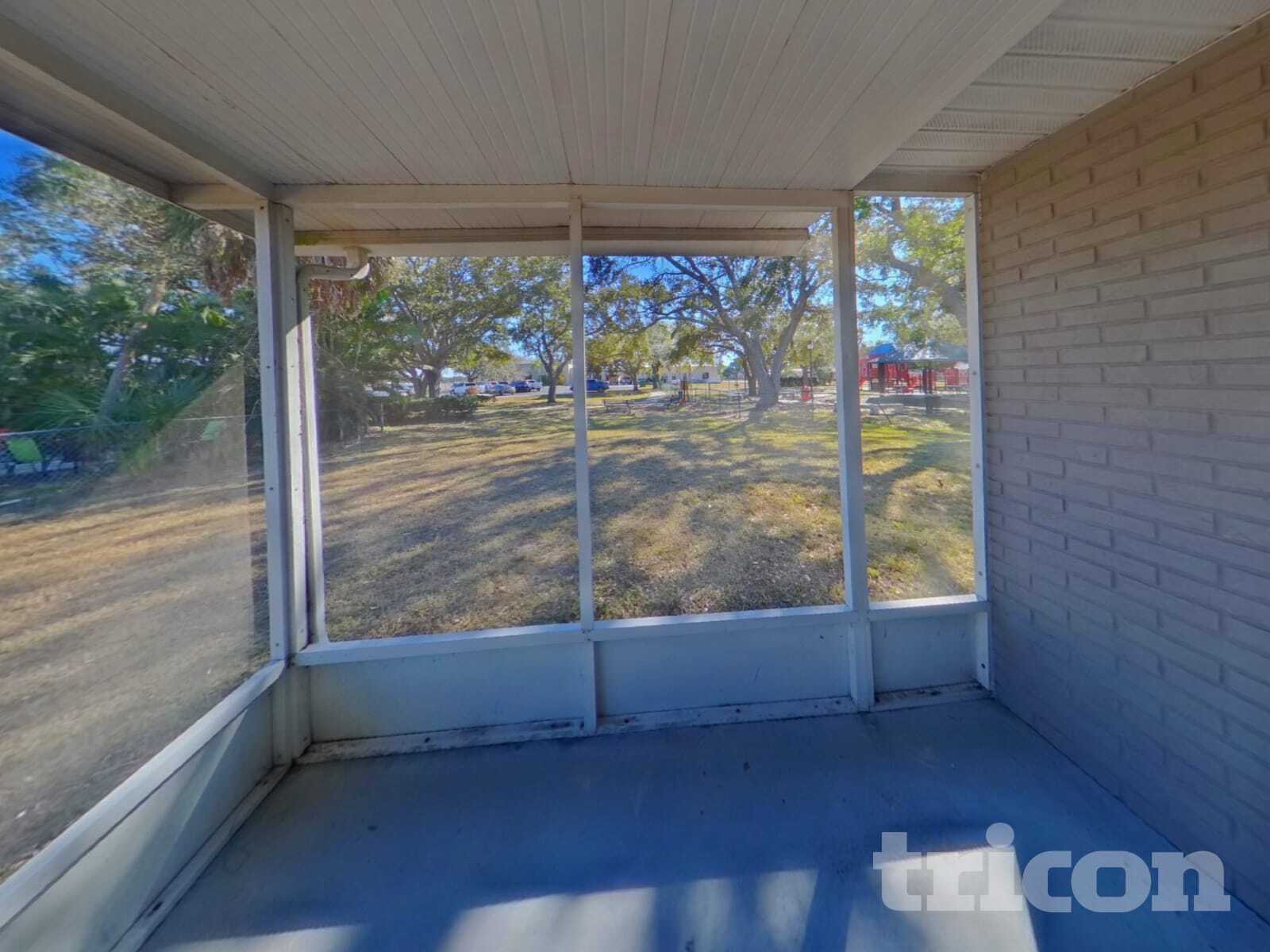 Building Photo - 1403 14th St W