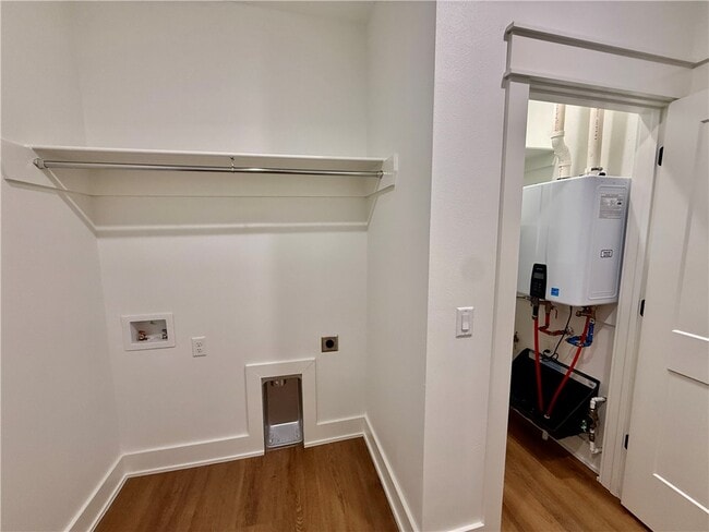 Building Photo - 825 NW 14th St