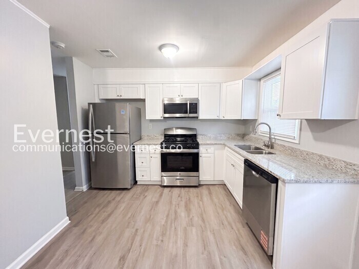 Building Photo - 5267 Joan of Arc Pl