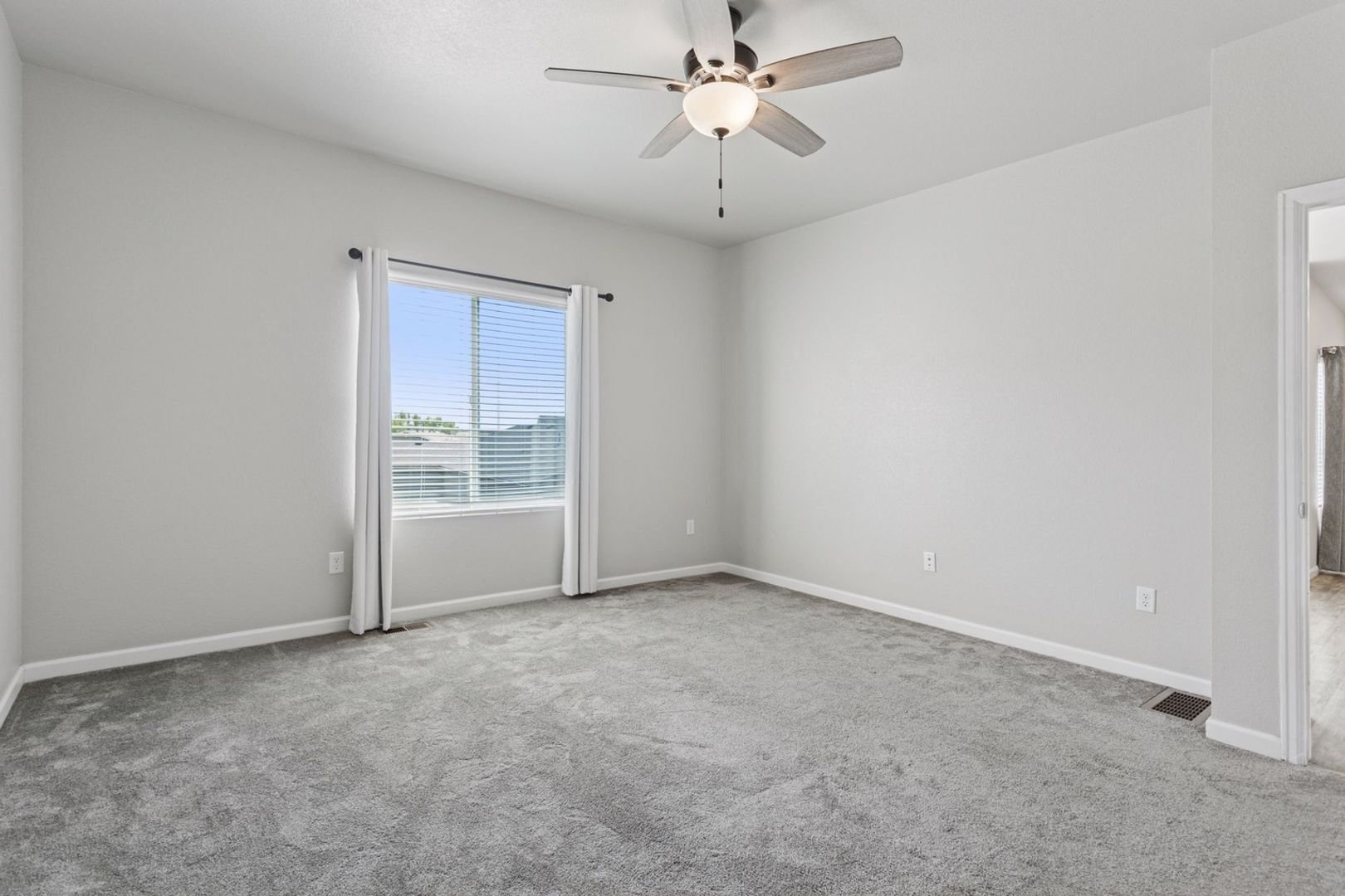 Building Photo - 2346 Horse Shoe Cir