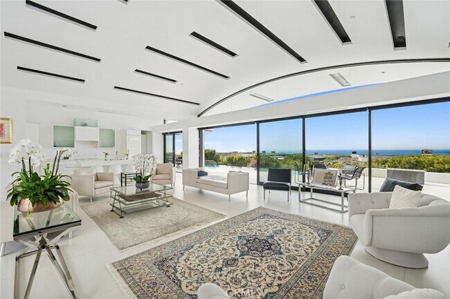 Building Photo - 4607 Perham Rd