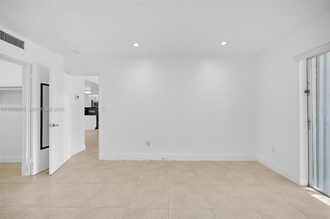 Building Photo - 7483 SW 82nd St