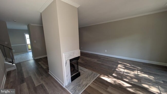 Building Photo - 16303 Taconic Cir