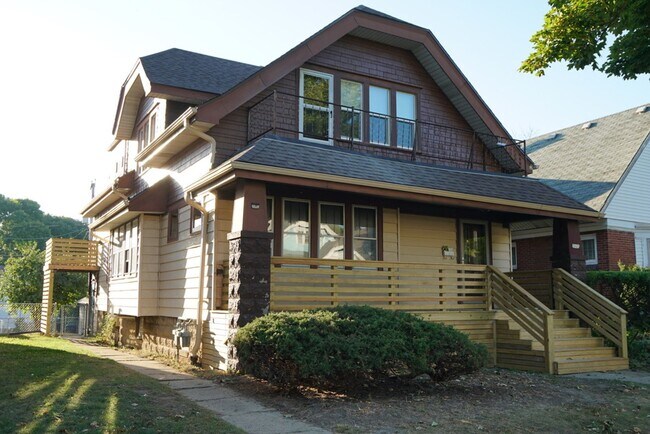 Primary Photo - 3621 N 15th St