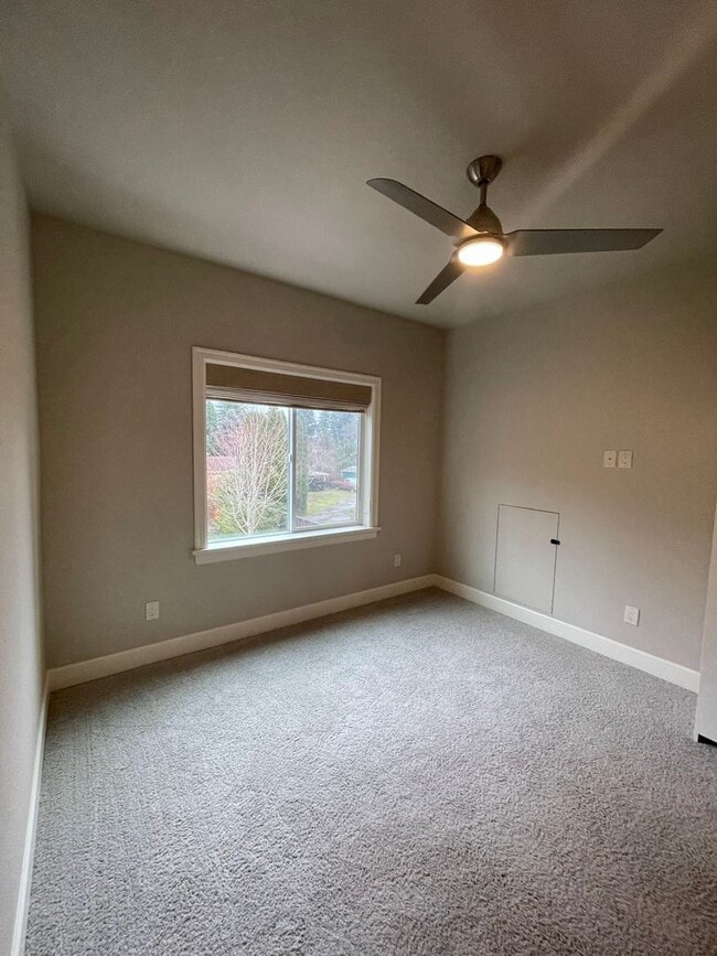 Building Photo - Beautiful, Brand New 1 Bedroom, 1 Bath ADU Home