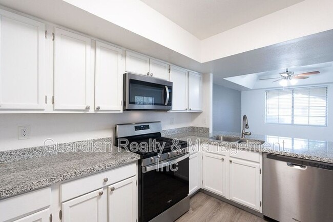 Building Photo - 2343 W Desiree Ln