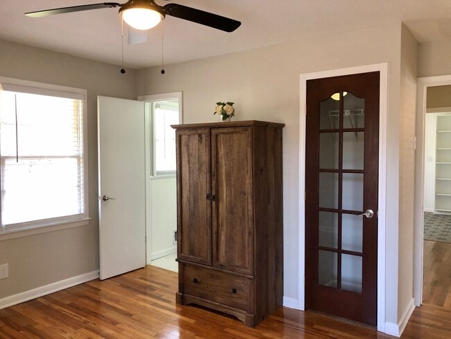 Building Photo - Renovated Farmhouse Inspired Brick Ranch