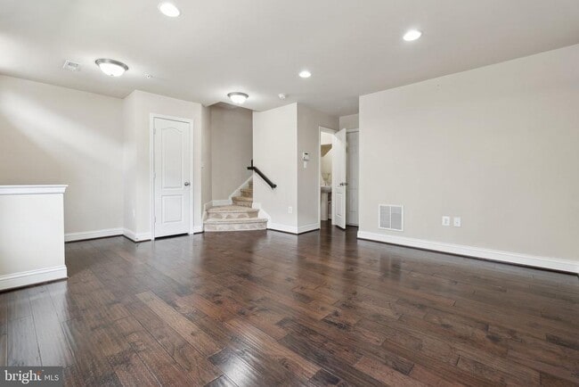 Building Photo - 12709 Horseshoe Bend Cir