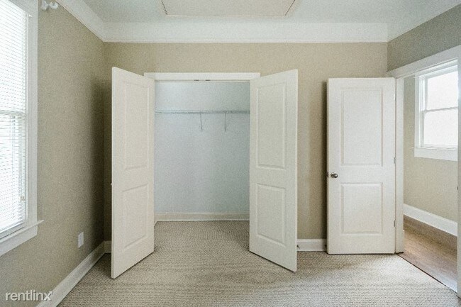 Building Photo - 3 br, 2.5 bath House - 301 Fortune Street