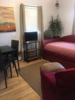 Building Photo - 856 Carter E St