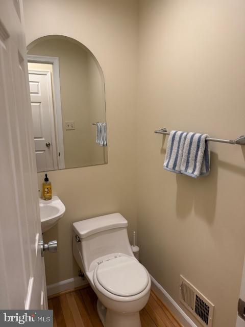 Building Photo - 132 N Bradford St