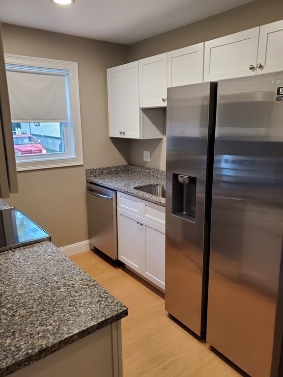 Building Photo - 110 Lucerne St