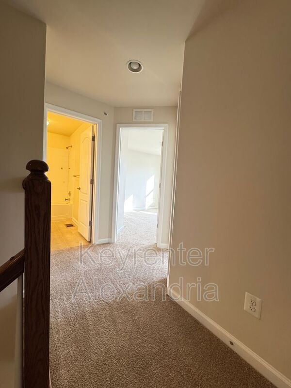 Building Photo - 4834 Dane Ridge Cir